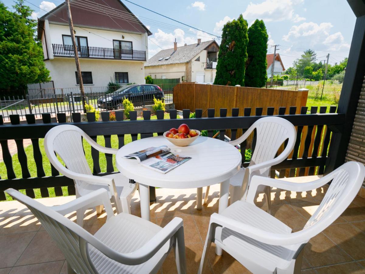 Holiday Home Hibiscus By Interhome Balatonkeresztúr Esterno foto